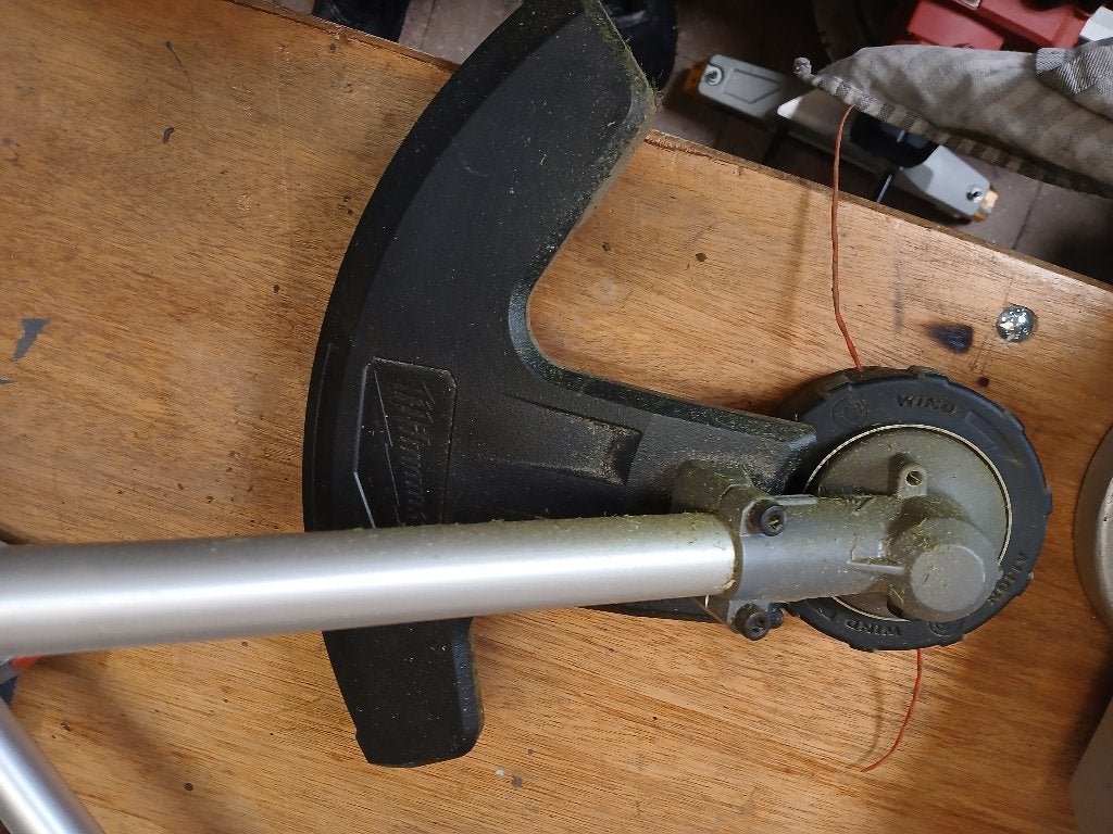 grastrimopzetstuk milwaukee m18, Ophalen, Zo goed als nieuw, 50 cm of meer