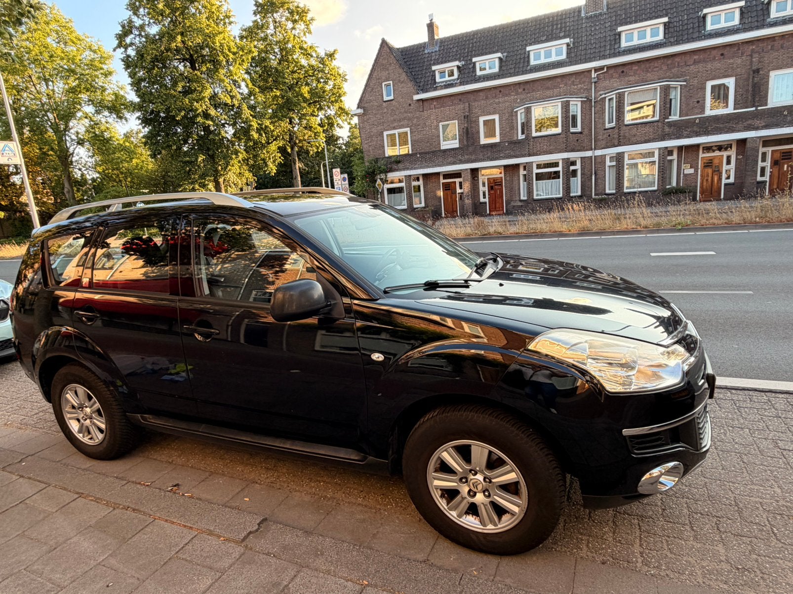 Citroën C-Crosser 2.4 16V 4WD CVT 7P 2011 Zwart, Auto's, Citroën, Automaat, C-Crosser, Zwart, 4 cilinders