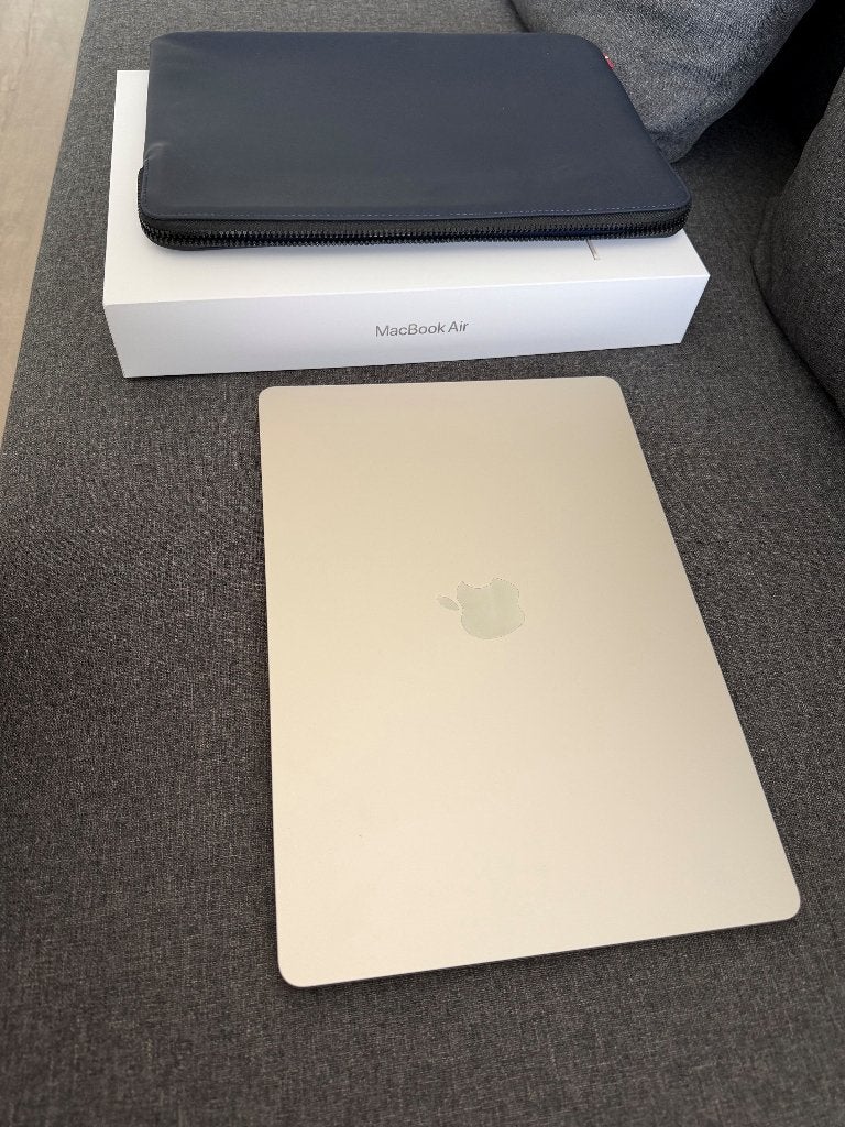 Gloednieuwe MacBook Air 15 inch incl tas en magic mouse, Computers en Software, Apple Macbooks, Ophalen, 64 GB of meer, 512 GB