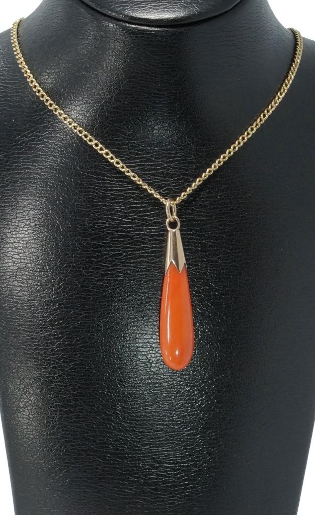 Bloedkoraal pampel 14k gouden pegel ketting hanger vintage, Verzenden, Goud, Hanger, Met edelsteen
