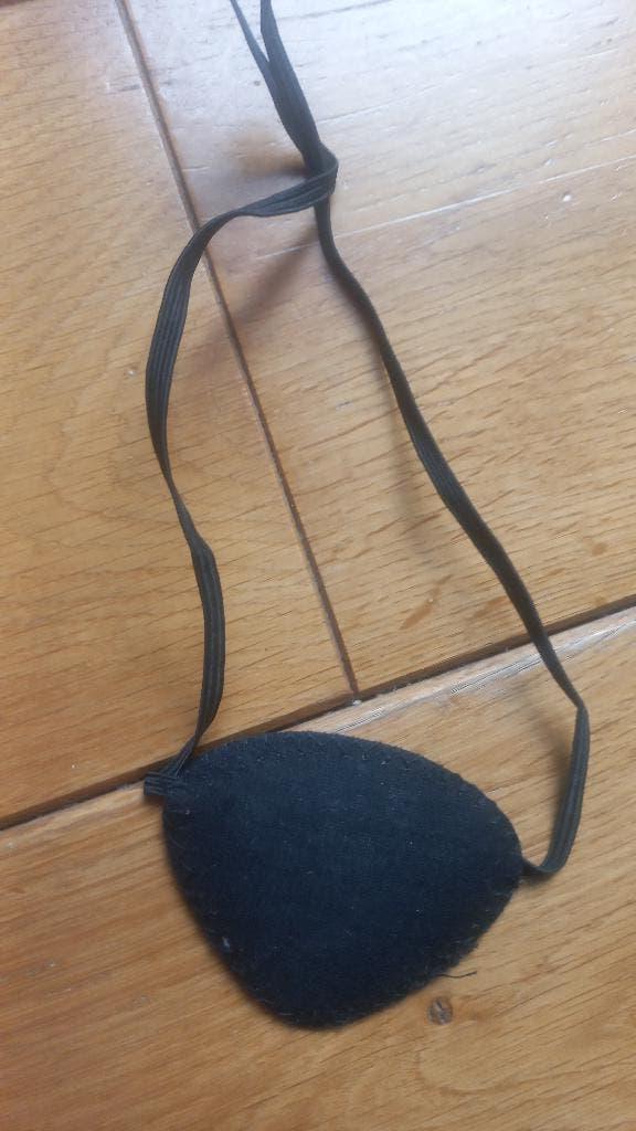 Ooglapje - zgan, Ophalen of Verzenden, Zo goed als nieuw, Accessoires