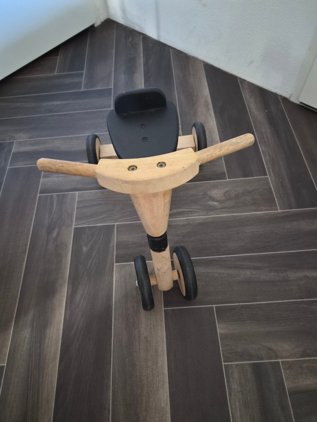 Houten loopfietsje voor de allerkleinsten, Ophalen of Verzenden, Zo goed als nieuw, Loopfiets
