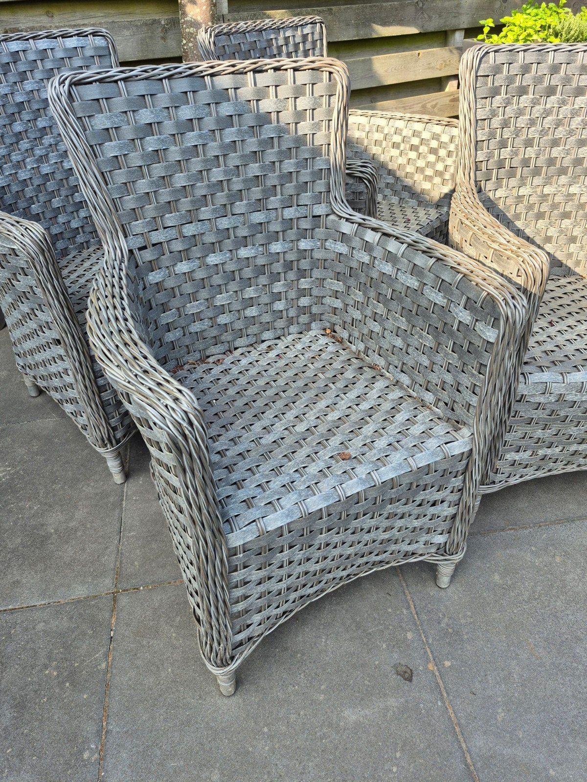 4 Wicker tuinstoelen - Grijs, Tuin en Terras, Ophalen, Gebruikt, Wicker
