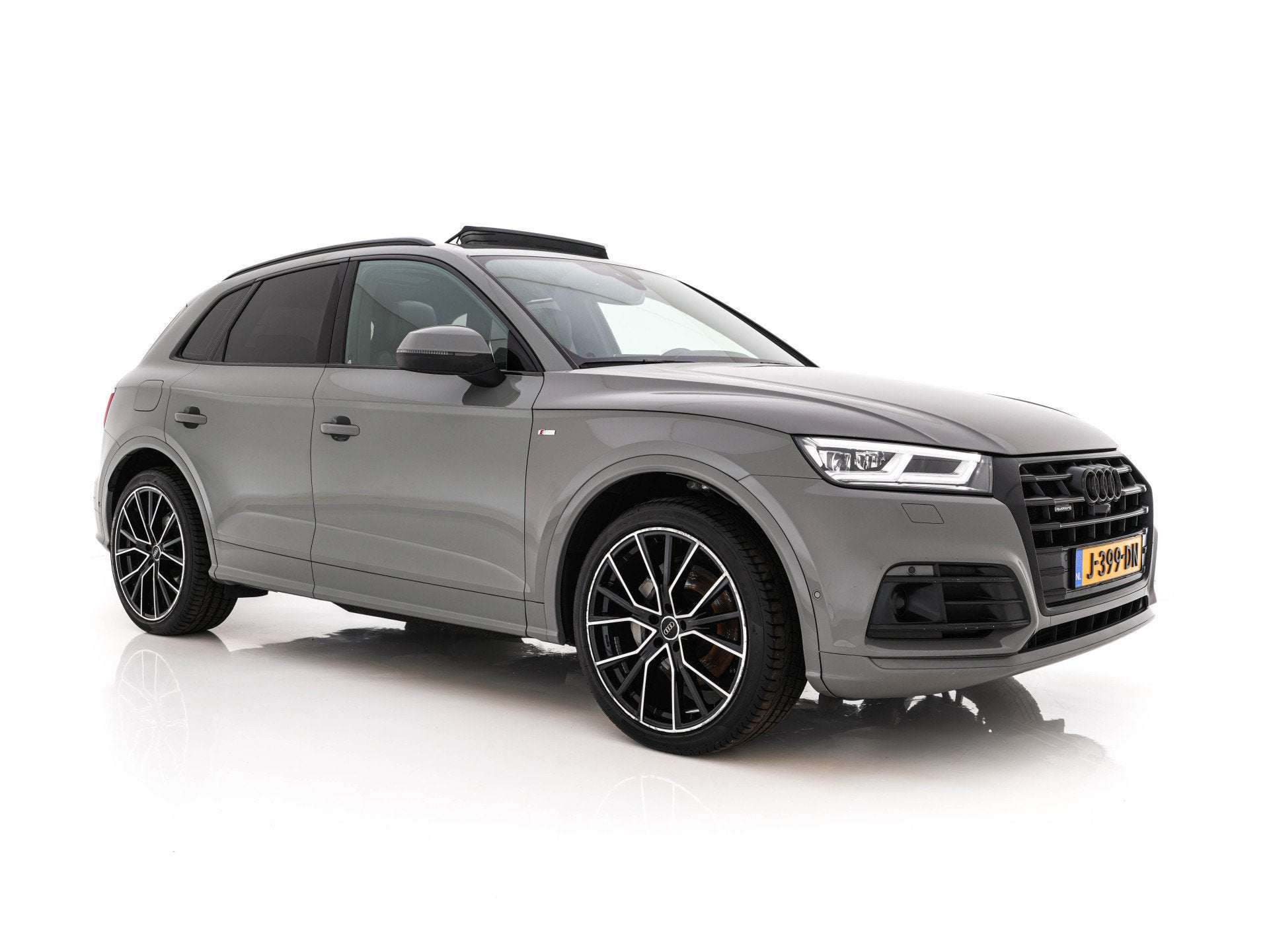 Audi Q5 55 TFSI S-Line Competition Quattro (Plug-In) Aut. *P, Automaat, 4 cilinders, Bedrijf, Hybride Elektrisch/Benzine