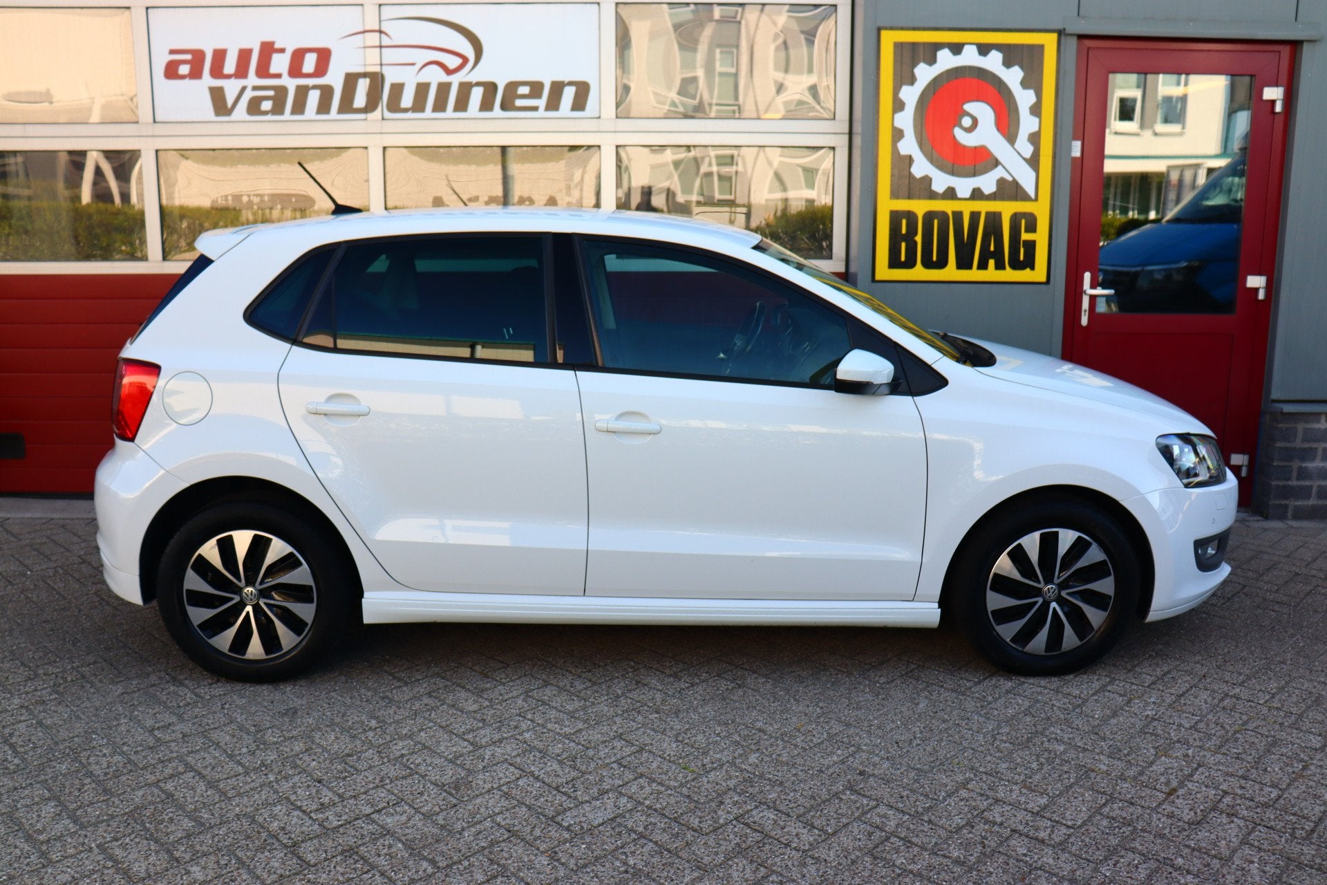 Volkswagen Polo 1.0 BlueMotion Edition O.a. Navi, Camera,Acc, Auto's, Voorwielaandrijving, Stof, Met garantie (alle), Wit
