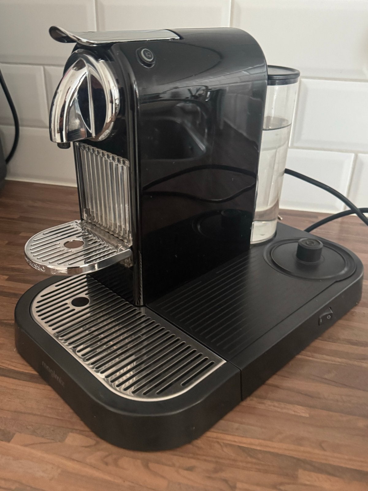 Nespresso Magimix met melkopschuimer - Koffie loopt niet goe, Ophalen, Espresso apparaat, 1 kopje, Niet werkend