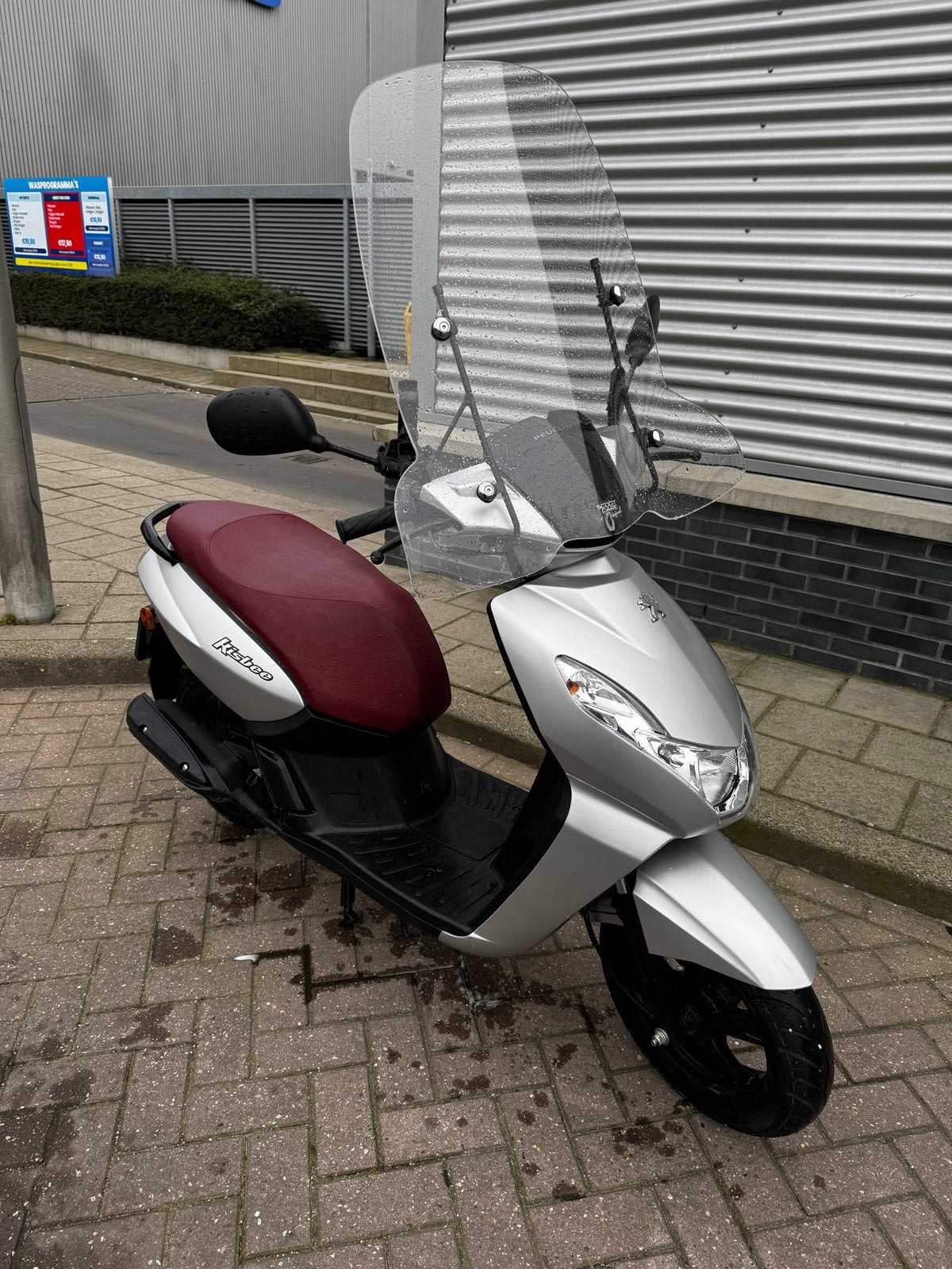 Peugeot Kisbee scooter 2017 49cc, Fietsen en Brommers, Gebruikt, Overige modellen, Maximaal 45 km/u, Benzine