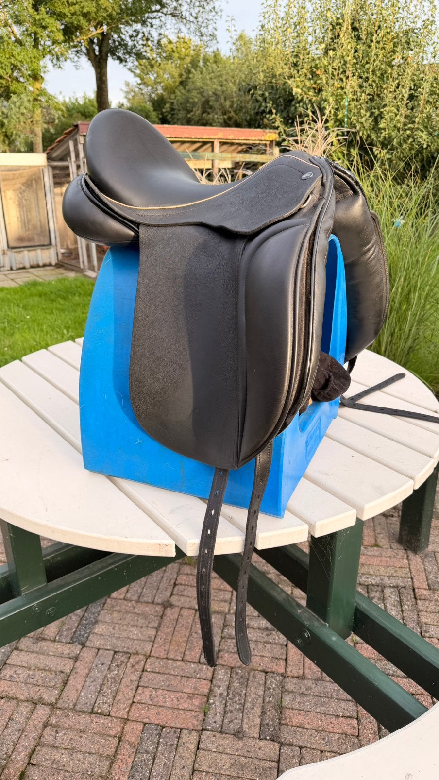 Fryso Ambition 18 inch XXXW dressuurzadel zwart leder, Ophalen, Zo goed als nieuw, Dressuur