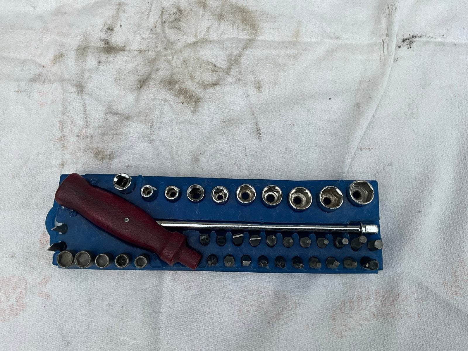 3-in-1 Handvat & Bit/Dop Set - Compact en Veelzijdig, Ophalen of Verzenden, Gebruikt, Gereedschapsset