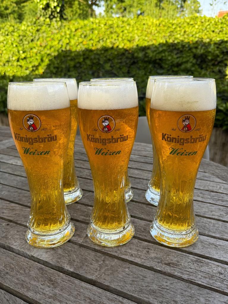 Set van 6 Königsbrau Weizen bierglazen, Ophalen of Verzenden, Zo goed als nieuw, Bierglas