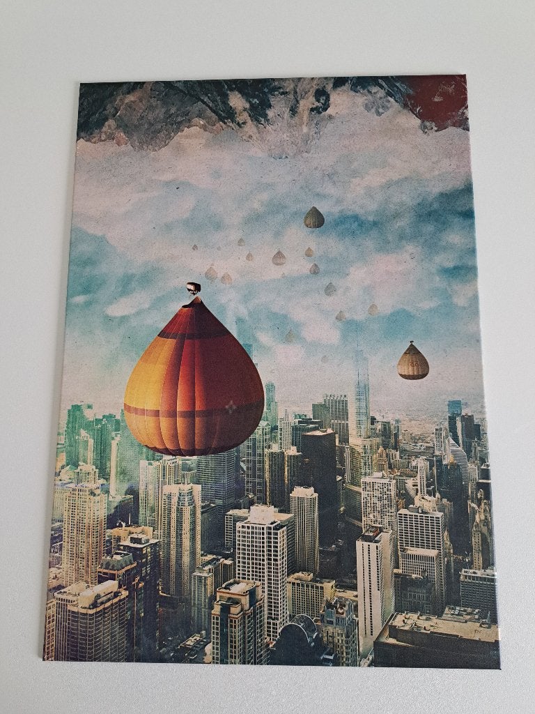 Displate metalen poster – stad met ballonnen, Metaal, 45 cm, Meerkleurig, 32 cm