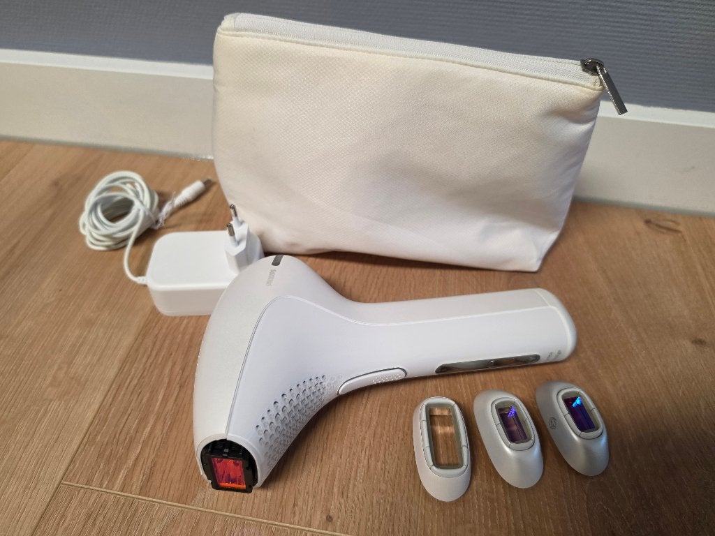 Philips Lumea IPL ontharingsapparaat met 3 opzetstukken, Ophalen of Verzenden, Zo goed als nieuw, Scheren en Epileren
