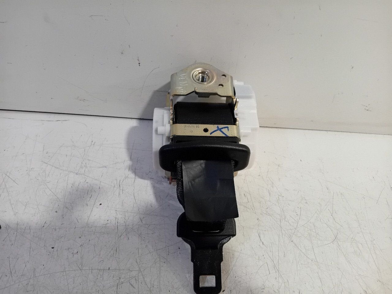 Veiligheidsgordel midden achter Ford C-Max, Onderdelen@venauto.nl, Van der Ven Autorecycling B.V., Gebruikt, Ettenseweg 76, 4706 PB Roosendaal, The Netherlands
