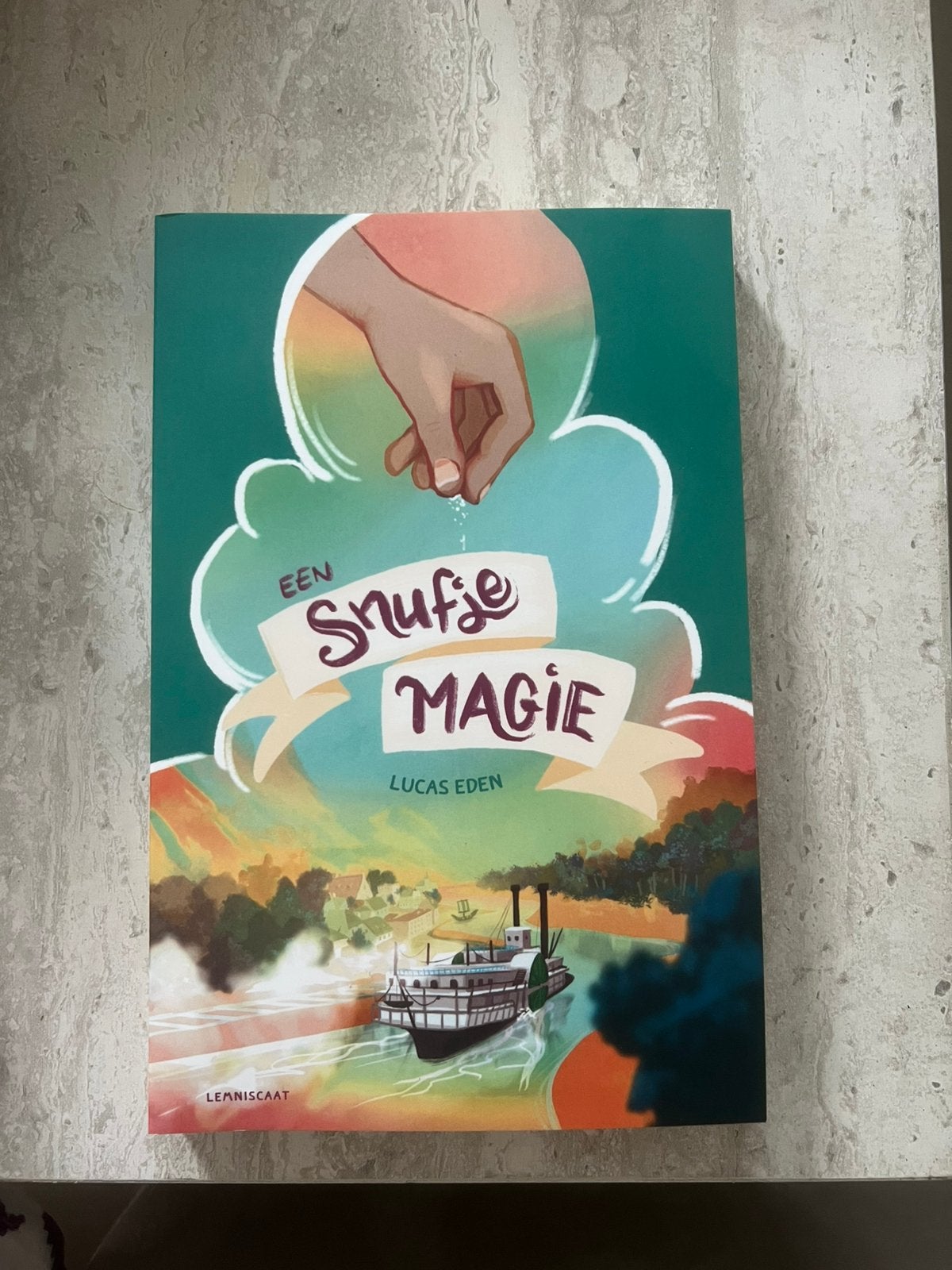 Een Snufje Magie - Lucas Eden ( NIEUW), Ophalen of Verzenden, Nieuw, Fictie algemeen