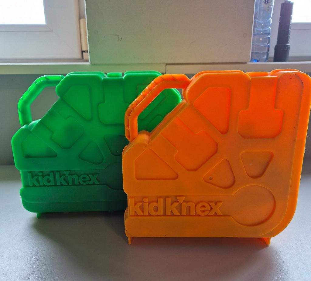 Kid K'nex - 2 complete koffers vol bouwplezier, Ophalen of Verzenden, Zo goed als nieuw, K'nex