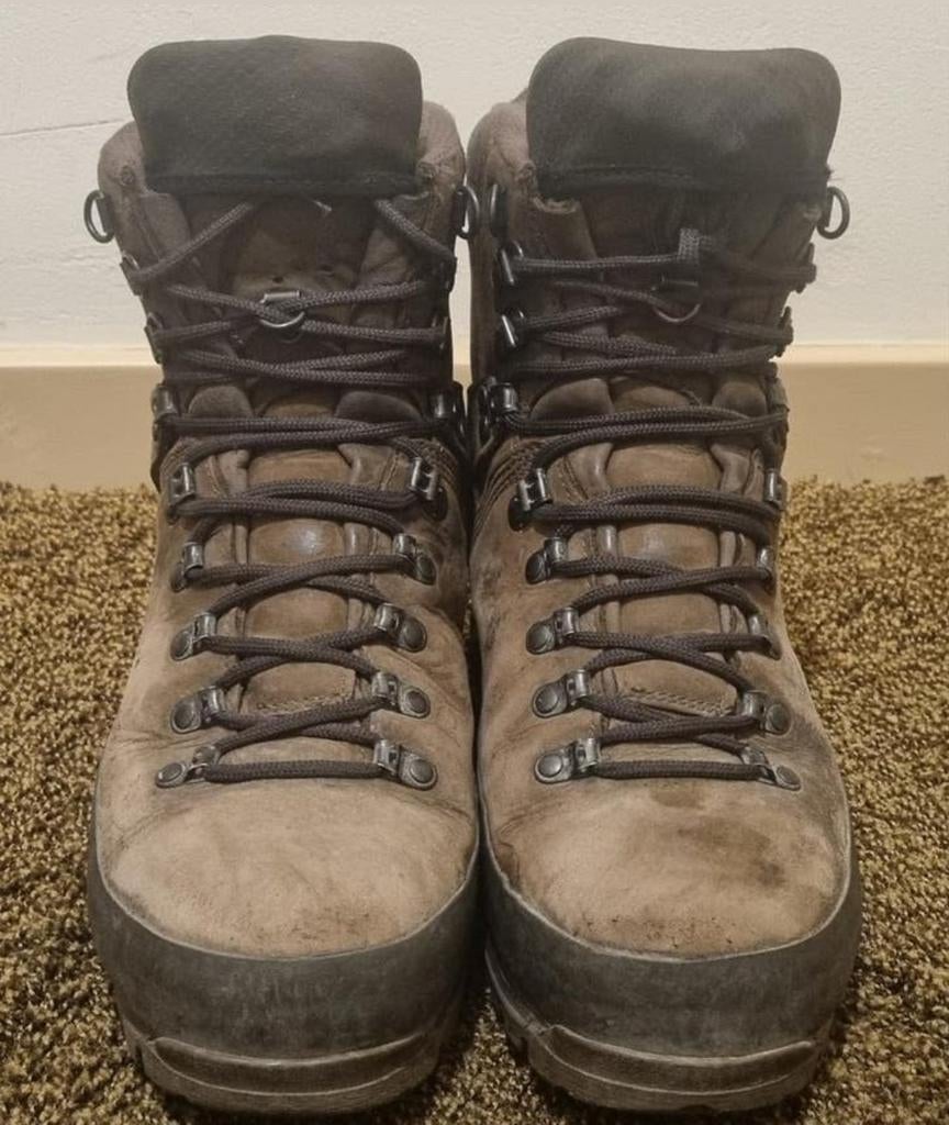 Meindl island pro GTX defensie bruin maat 43, Ophalen of Verzenden, Zo goed als nieuw, Schoenen