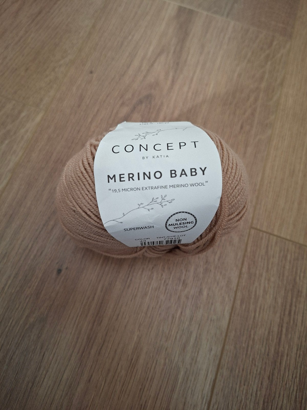 Katia Concept 1 bol beige Merinowol, Hobby en Vrije tijd, Breien en Haken, Ophalen of Verzenden, Nieuw