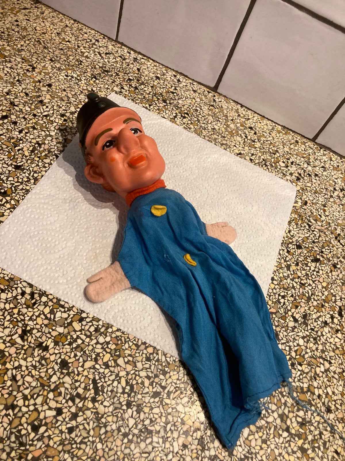 Oude poppenkastpop politie, Ophalen of Verzenden, Gebruikt
