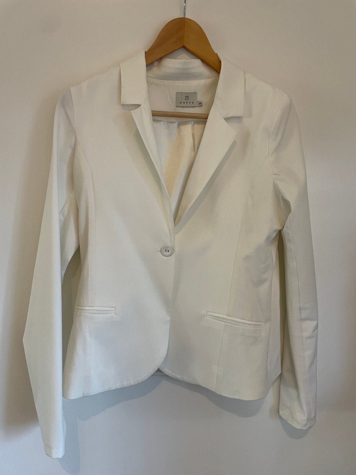 Kaffe Wit Kleurig Jasje / Blazer Maat 36, Ophalen of Verzenden, Zo goed als nieuw, Maat 36 (S), Wit