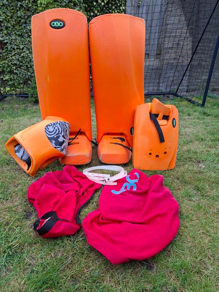 Obo robo pak oranje met zaalspullen, Sport en Fitness, Hockey, Ophalen of Verzenden, Gebruikt, Kleding