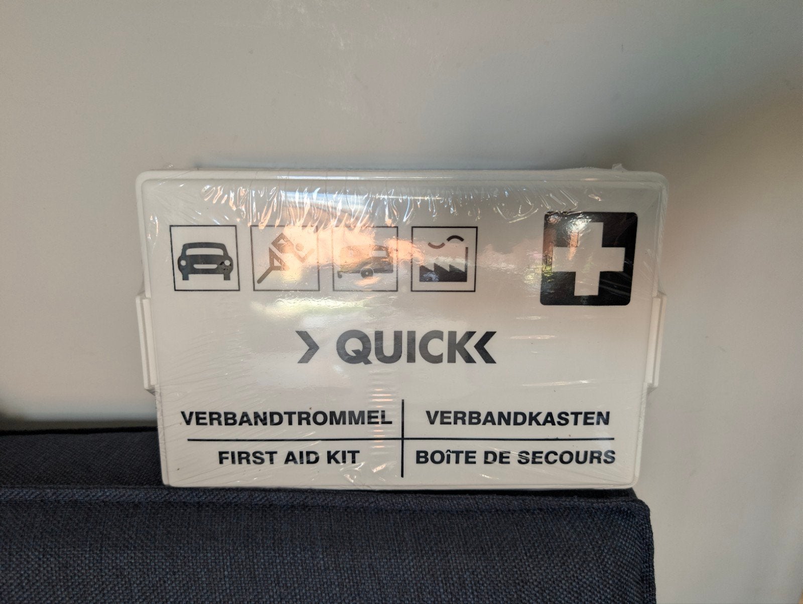 EHBO Verbandtrommel DIN 13164+ Wandhouder, Ophalen of Verzenden, Nieuw