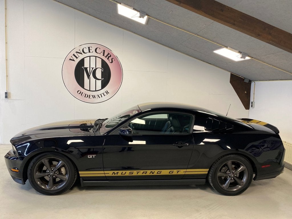 Ford Mustang GT 4.6L V8, Auto's, Achterwielaandrijving, Gebruikt, Zwart, 4 stoelen