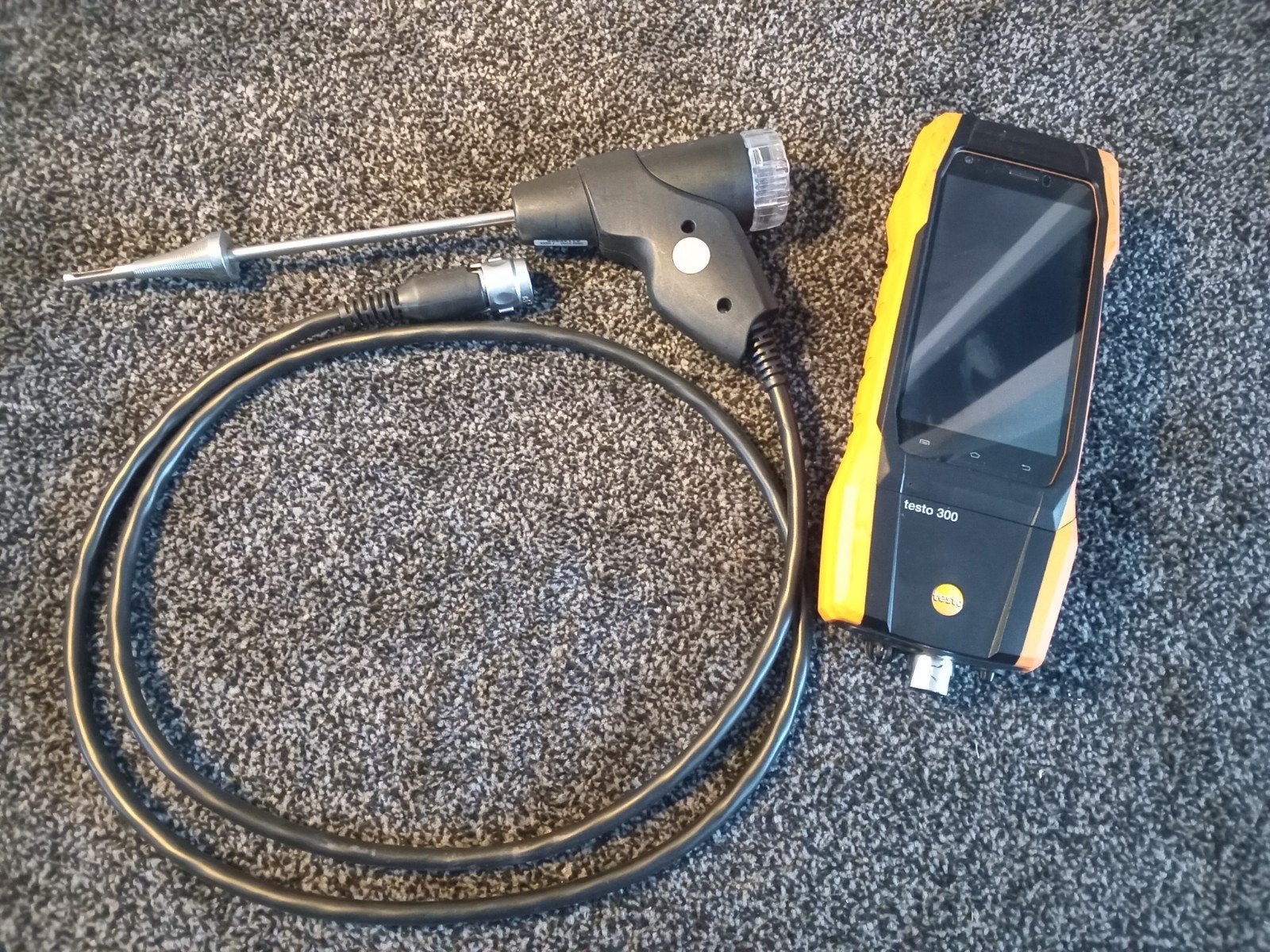 TESTO 300 Rookgasanalyser, Doe-het-zelf en Verbouw, Meetapparatuur, Ophalen of Verzenden
