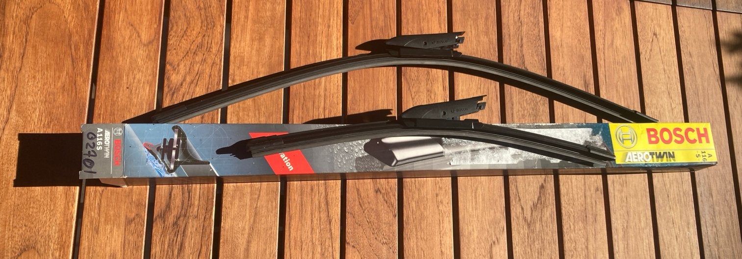 Bosch Aerotwin A116S ruitenwissers voor Renault, Ophalen of Verzenden, Nieuw, Renault
