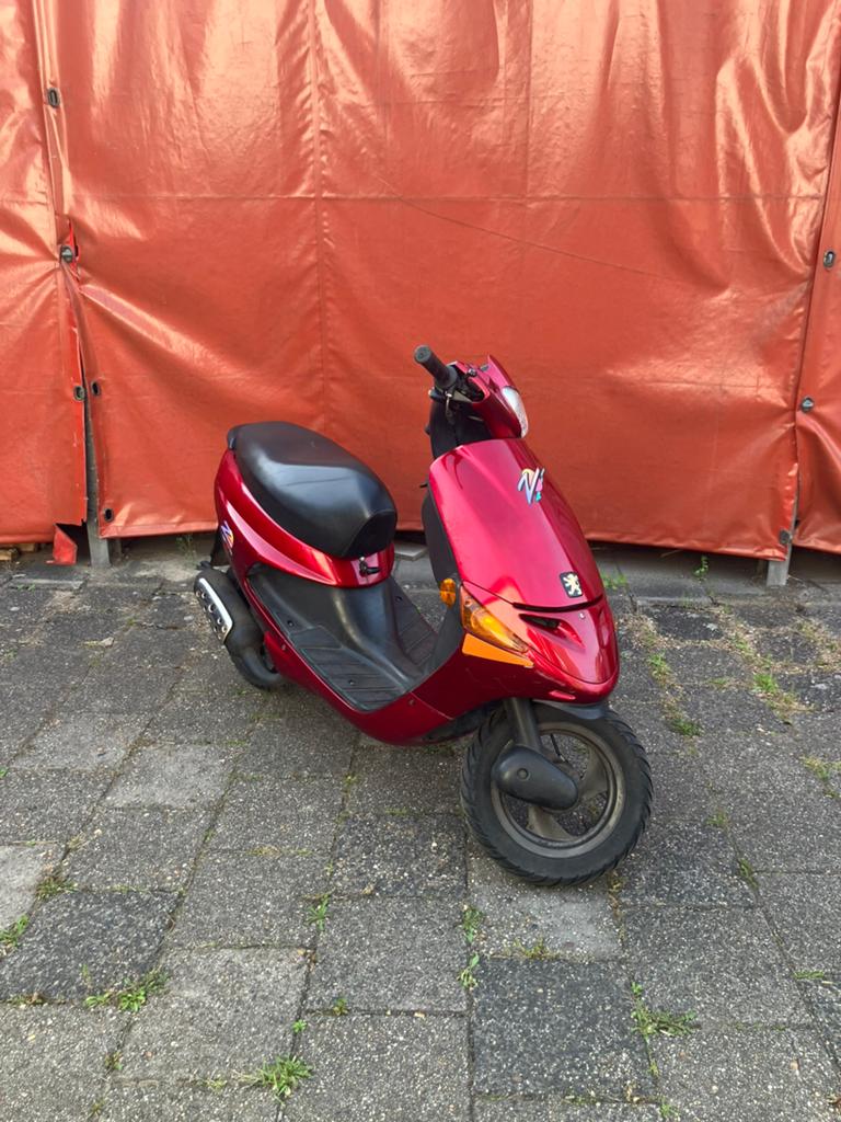 Peugeot zenith, Fietsen en Brommers, Scooters | Peugeot, Zo goed als nieuw, Overige modellen, Benzine, Ophalen