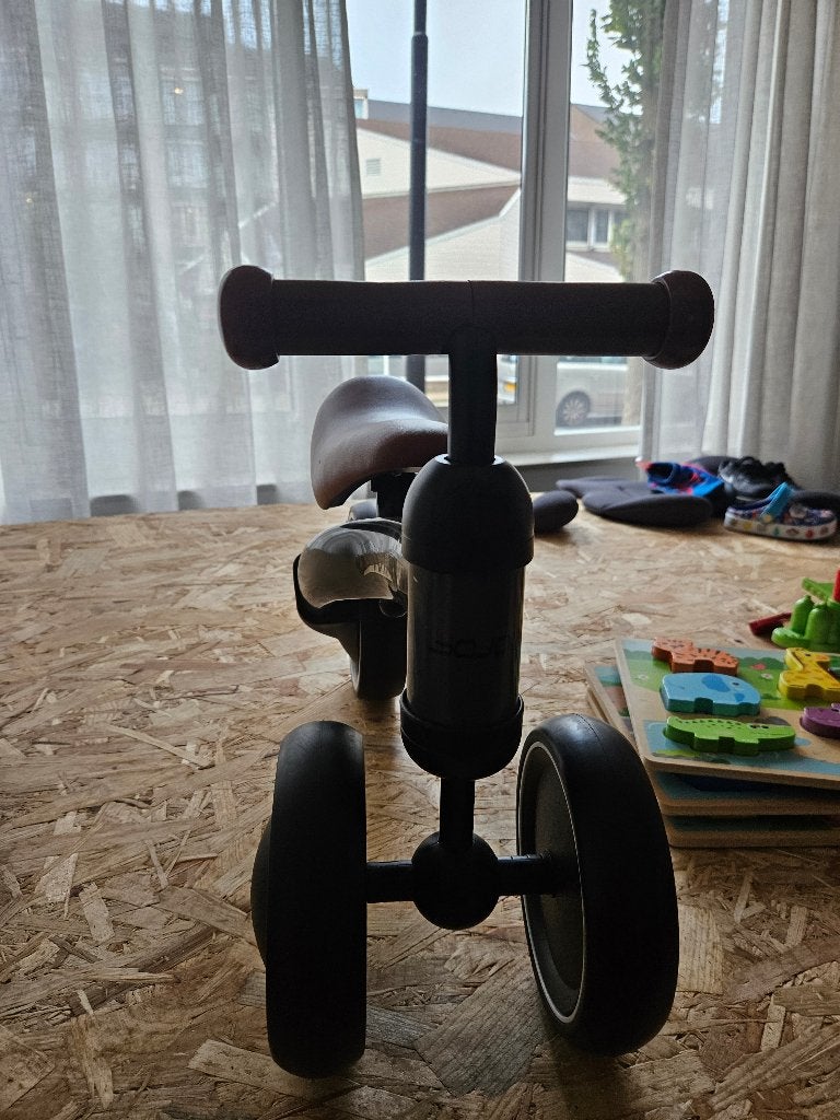Loopfiets vanaf 1 jaar, Kinderen en Baby's, Ophalen, Zo goed als nieuw, Loopfiets