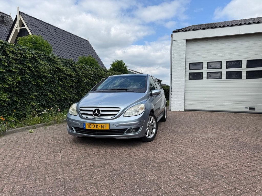 Mercedes-Benz B-Klasse 2.0 B200 5DRS CVT 2007 Automaat Clima, Auto's, Parkeersensor, 136 pk, 4 cilinders, 1290 kg