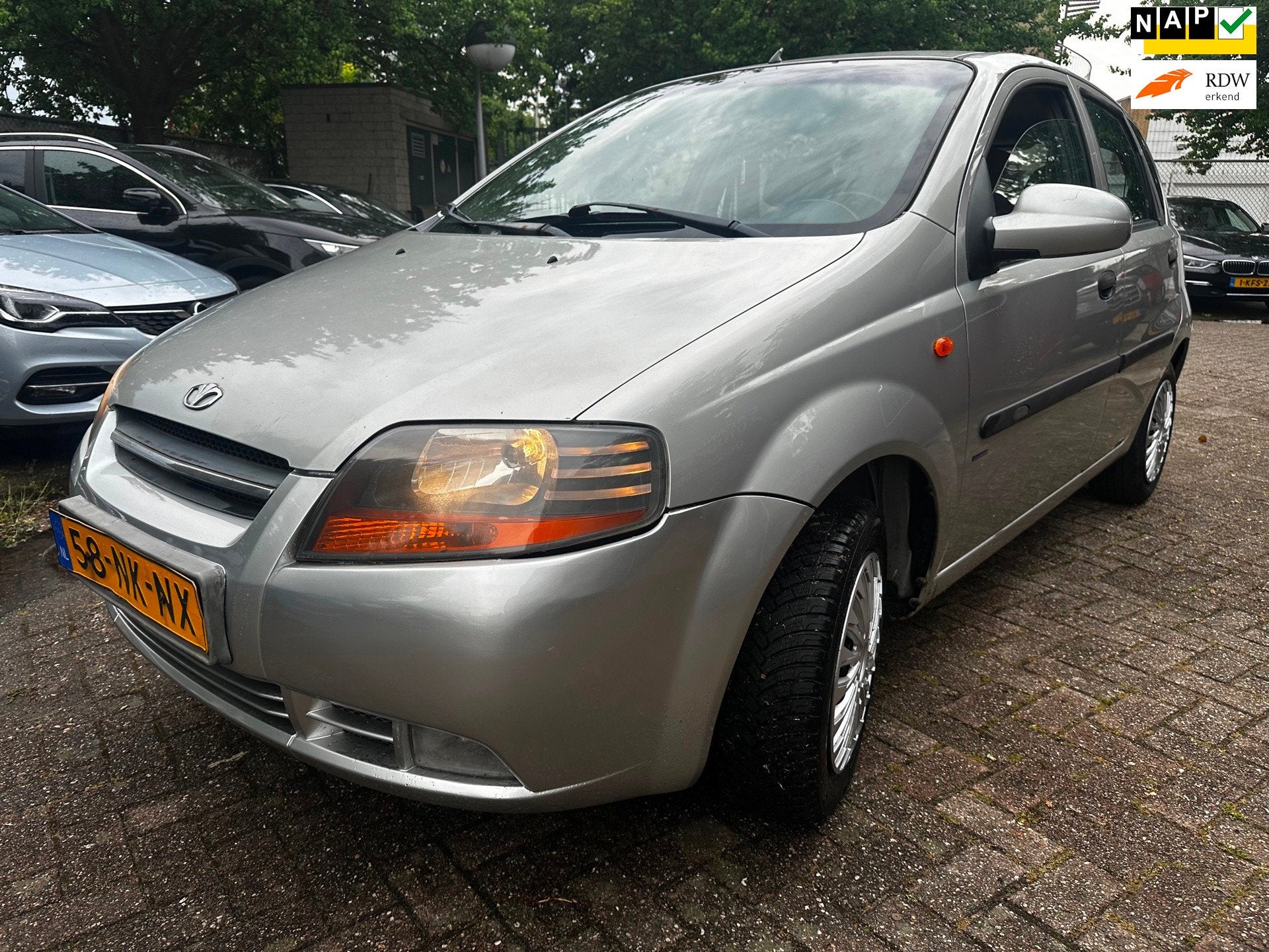 Daewoo Kalos 1.4-16V ClassAutomaat ,Nw APK, Auto's, Daewoo, 94 pk, 4 cilinders, Bedrijf, 1000 kg