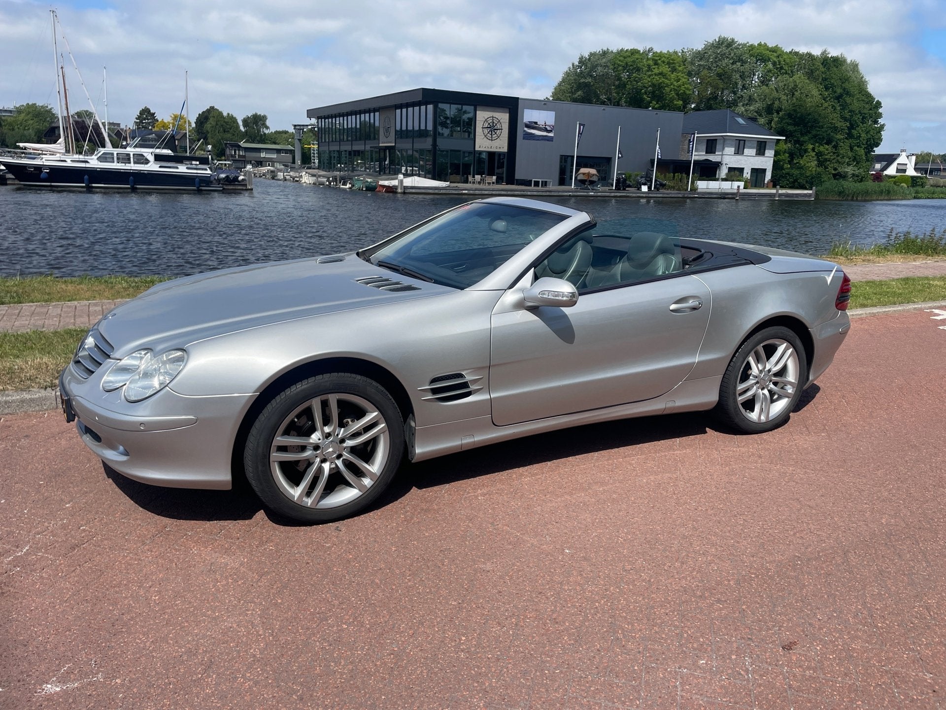 Mercedes-Benz SL-klasse 350, Auto's, Achterwielaandrijving, Gebruikt, Cabriolet, 1760 kg