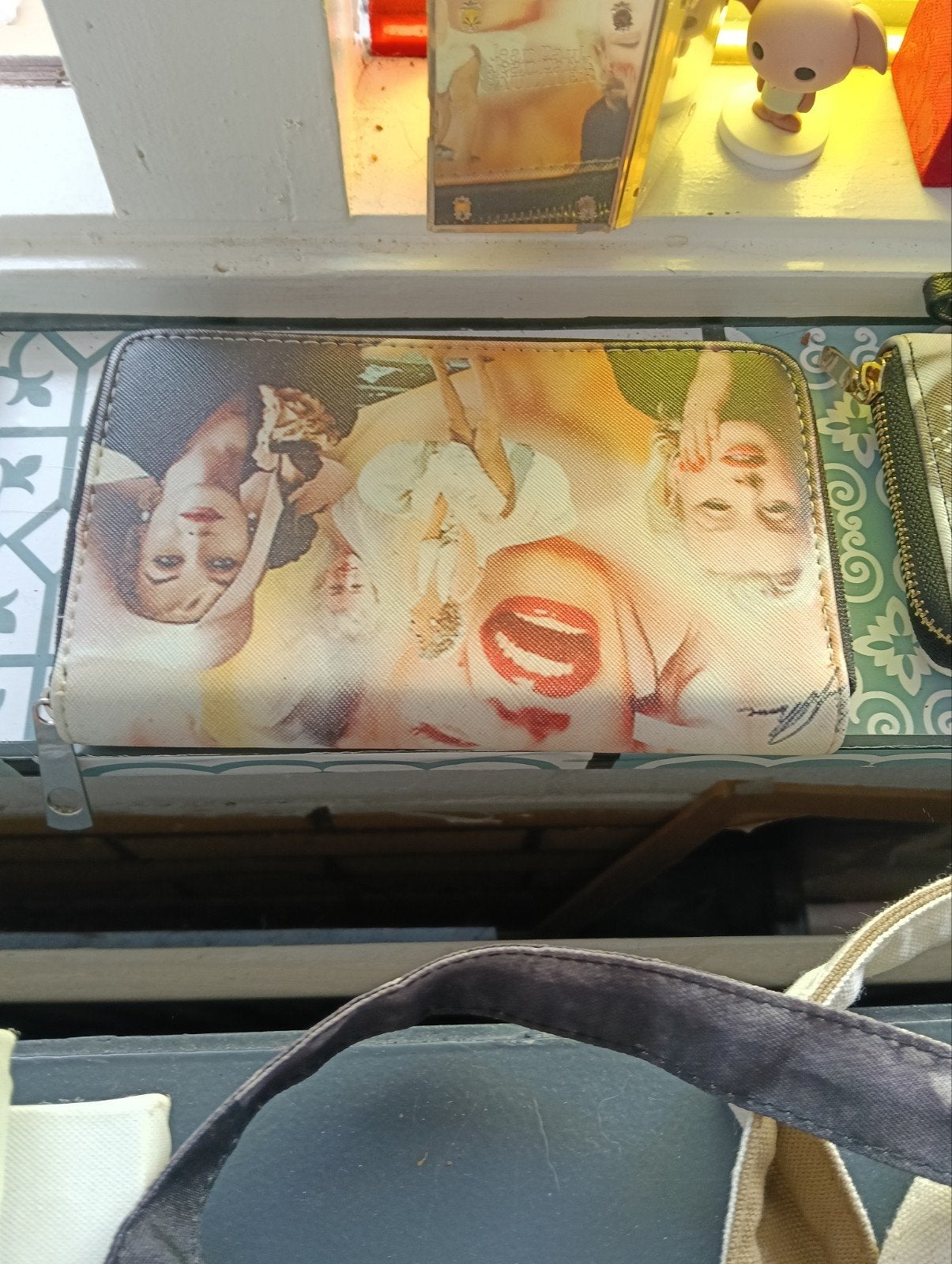 Marilyn Monroe portomonee, Ophalen, Gebruikt