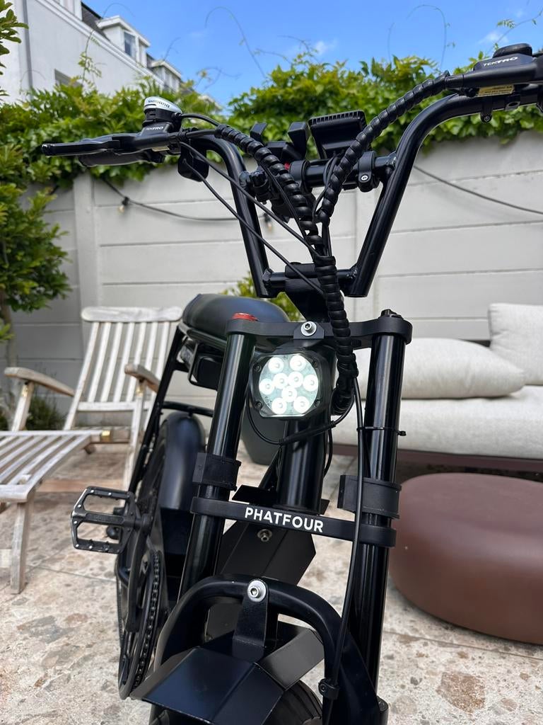Phatfour FLB+ serie mat-zwart 87cm, Fietsen en Brommers, Scooters | Overige merken, Zo goed als nieuw, Elektrisch, Ophalen of Verzenden