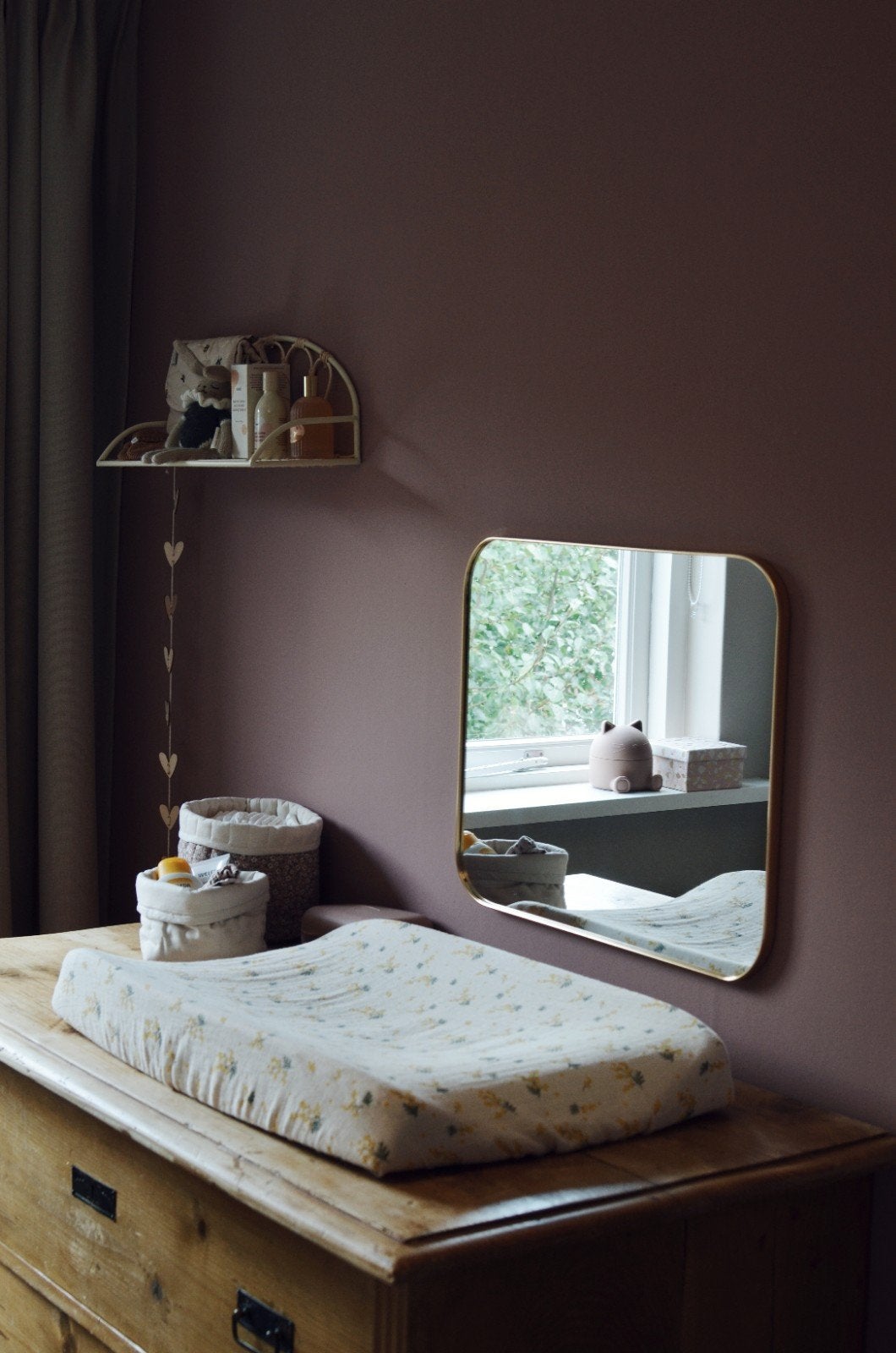 Spiegel met roségouden rand, Huis en Inrichting, Woonaccessoires | Spiegels, Ophalen, Minder dan 50 cm, Zo goed als nieuw, Minder dan 100 cm
