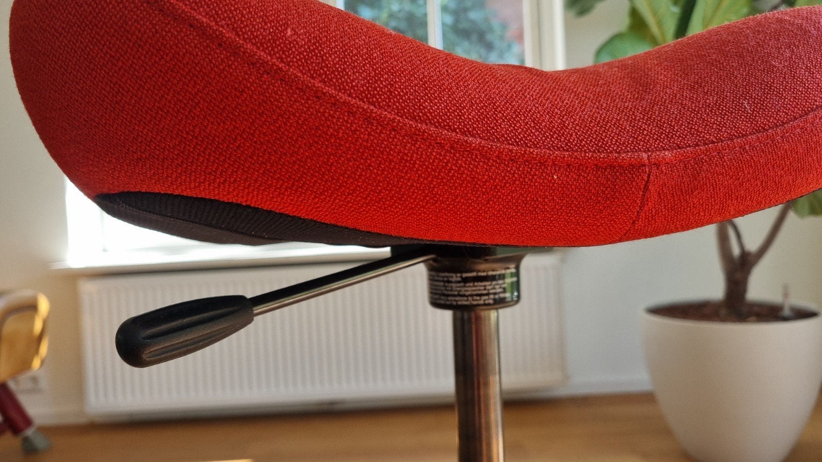 stokke Varrier bureaustoel, Huis en Inrichting, Bureaustoelen, Ophalen of Verzenden, Zwart, Bureaukruk