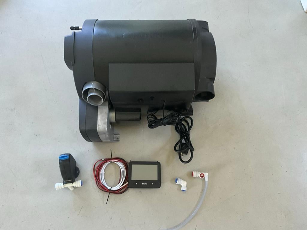 Truma Combi 4E Boiler Verwarming voor camper of caravan, Ophalen of Verzenden, Zo goed als nieuw