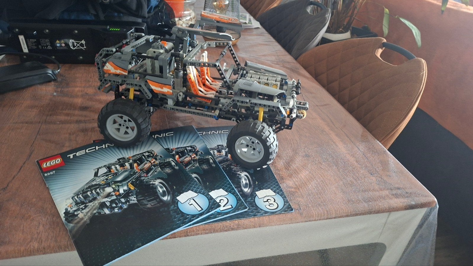 LEGO Technic 8081 Extreme Cruiser met boekjes, Ophalen of Verzenden, Gebruikt, Overige merken