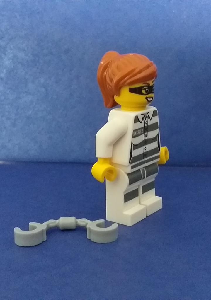 NIEUW lego city poppetje minifig fig DIEVEGGE + handboeien, City, Lego, Nieuw, Ophalen of Verzenden