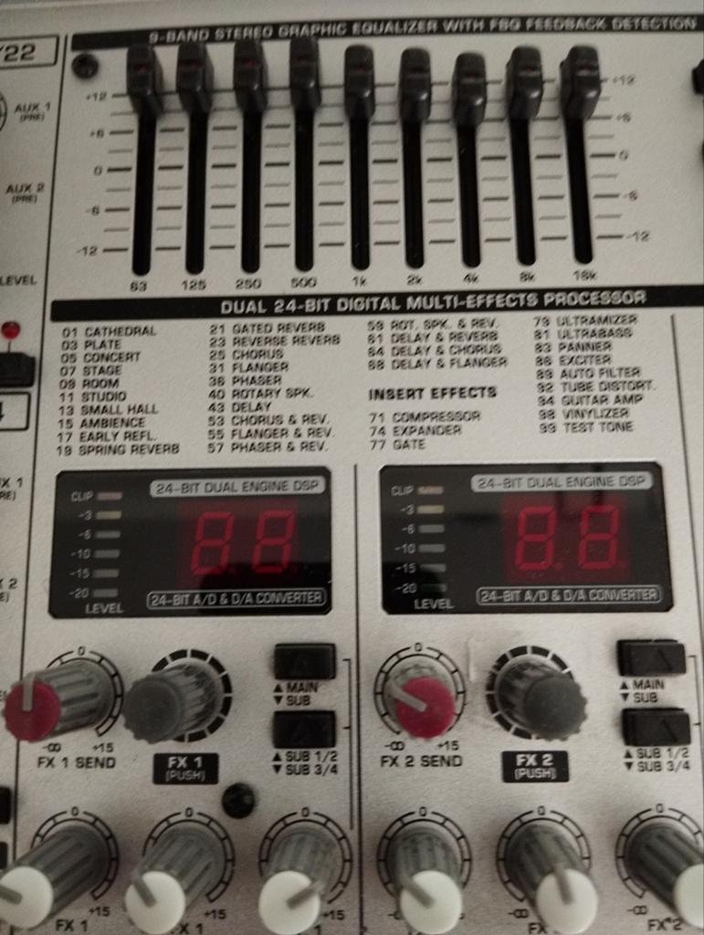 Behringer mengpaneel, Muziek en Instrumenten, Ophalen of Verzenden, Gebruikt