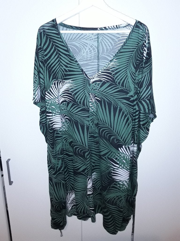 H&M+ Groen/Zwart/Wit Jurkje Met Bladprint maat 50, H&M, Maat 46/48 (XL) of groter, Ophalen of Verzenden, Zo goed als nieuw
