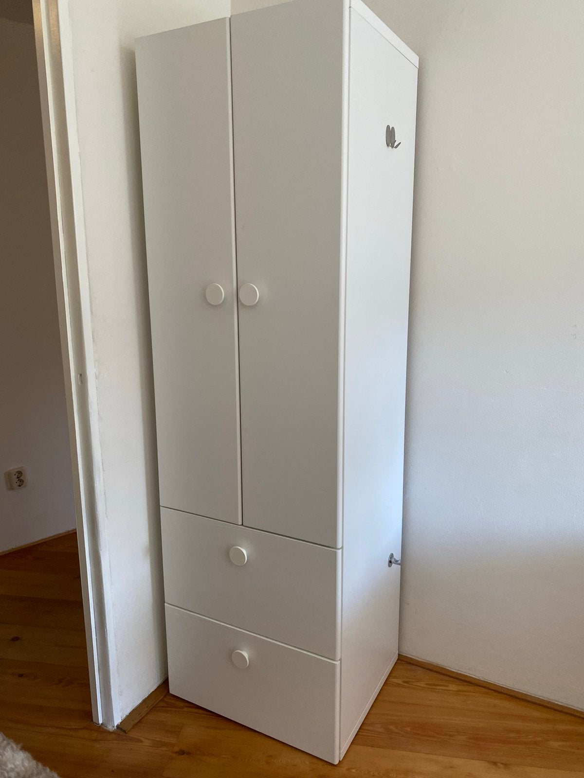 Witte IKEA kledingkast met lades en hangruimte, Huis en Inrichting, Ophalen, Gebruikt, 50 tot 100 cm, Met lade(s)