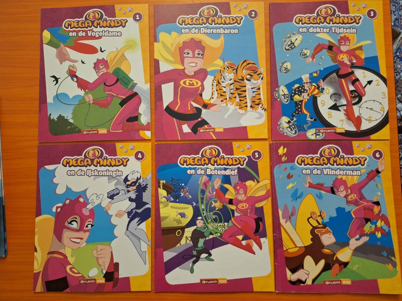 Mega Mindy stripboeken compleet, Ophalen of Verzenden, Gelezen