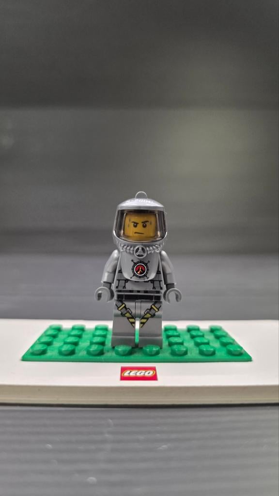 LEGO minifiguur scientist heatsuit vulcano Explorer cty0690, Ophalen of Verzenden, Zo goed als nieuw
