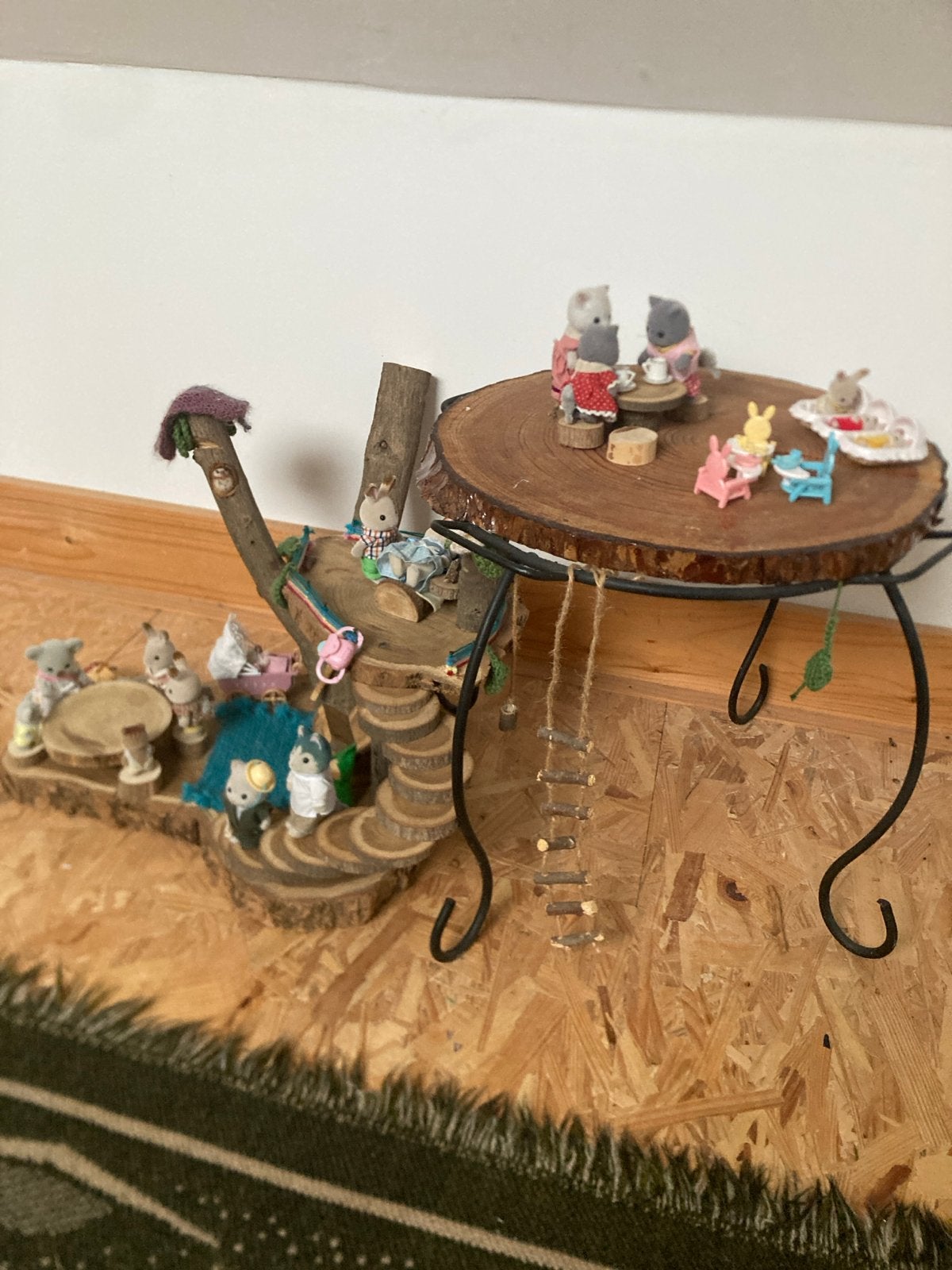Sylvanian Families Boomhut Speelset met Figuren, Ophalen, Zo goed als nieuw, Jongen of Meisje