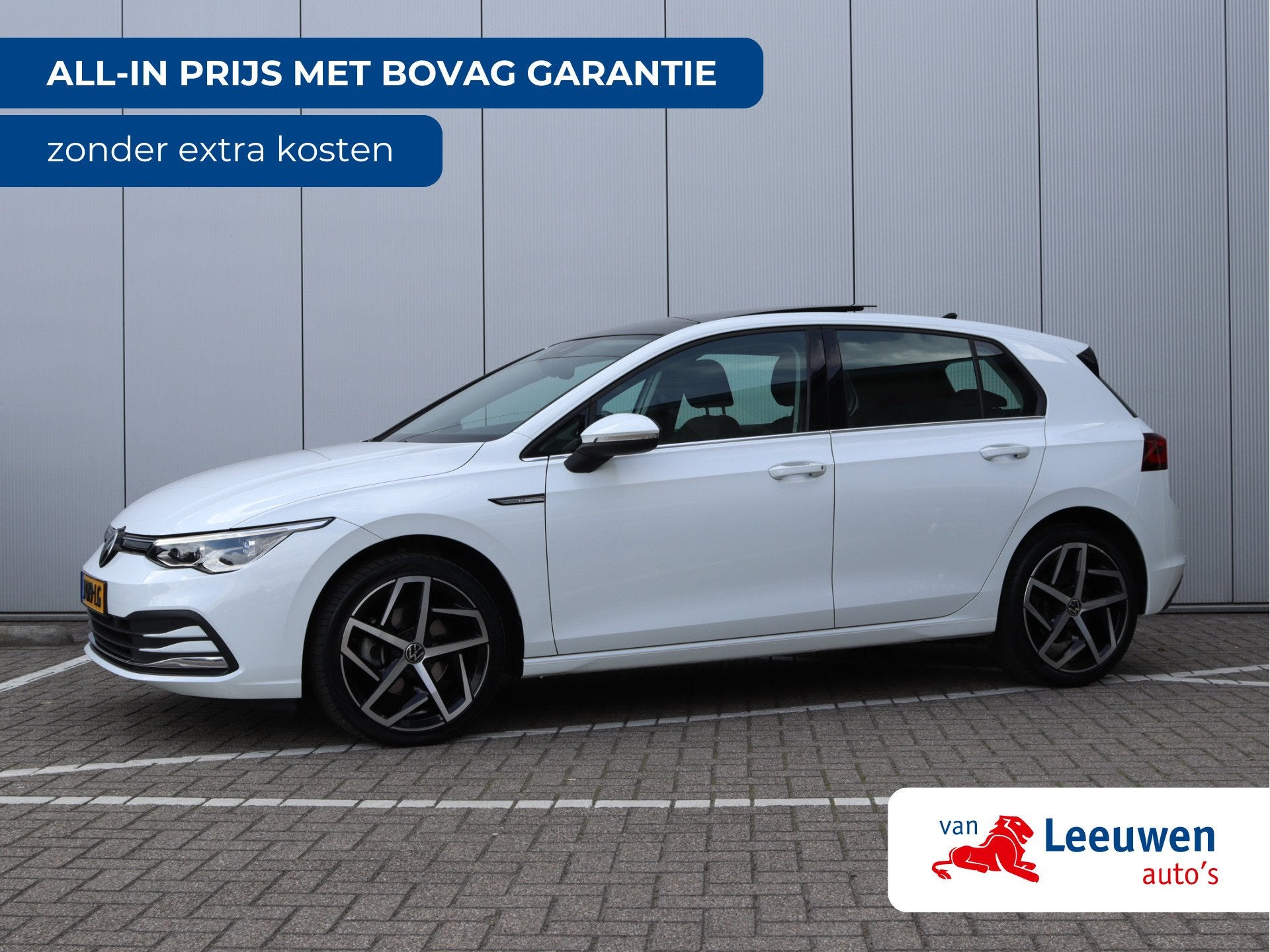 Volkswagen Golf 1.5 eTSI | Pano | IQ.light | Winter pakket |, Auto's, 12 maanden, Stof, 4 cilinders, Wit