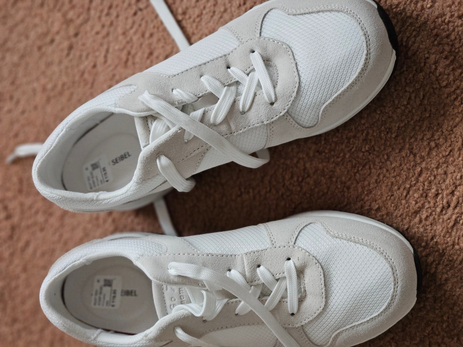 Schoenen, Wit, Ophalen of Verzenden, Josef seibel, Sneakers of Gympen