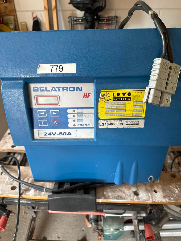 Belatron HF 24V-50A acculader voor heftrucks/batterijen, Ophalen of Verzenden, Gebruikt