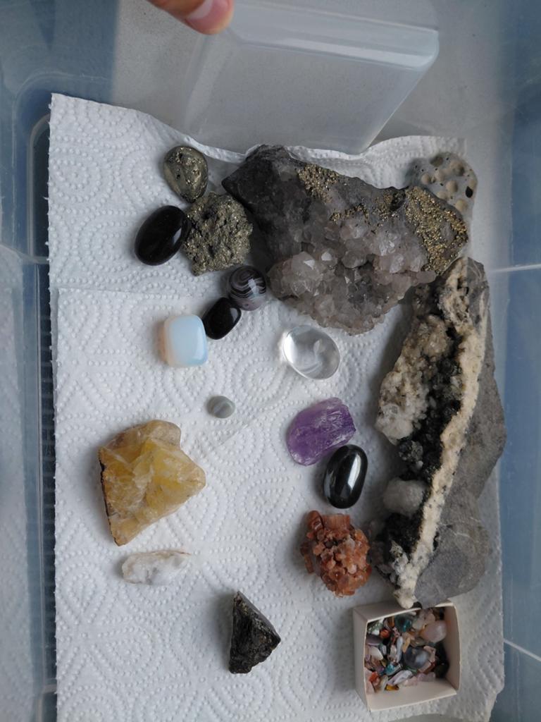 Verzameling van zeldzame stenen en mineralen, Verzamelen, Ophalen of Verzenden